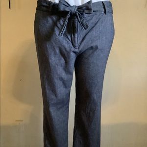 Casual dress slack w/ tie knot